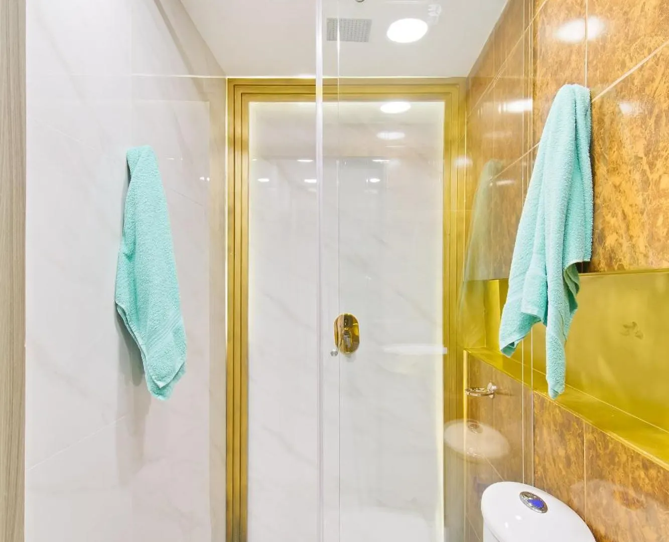 2 Bedroom With Pool Table, 1 Block From Lleras Park, P8 ميديلين شقة